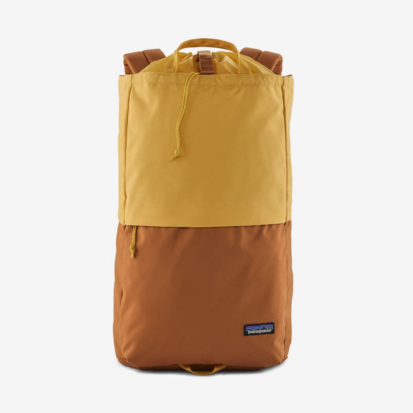 patagonia fairfield backpack 25l hands Black Hole Pack Galveston Fishing Company lining and webbing Black Hole Pack 25L