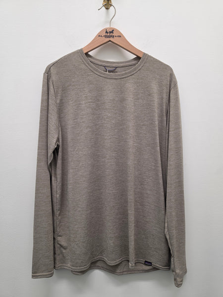 Men's Patagonia | Long Sleeve Capilene Cool Daily Shirt | Seabird Grey
