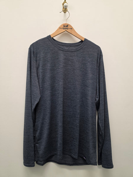Men's Patagonia | Long Sleeve Capilene Cool Daily Shirt | Smolder Blue