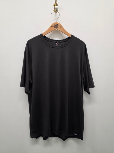 Men's Patagonia | Short Sleeve Capilene Cool Daily Shirt | Black