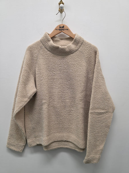 Women's Patagonia | Reclaimed Sweater Pullover | Dark Natural