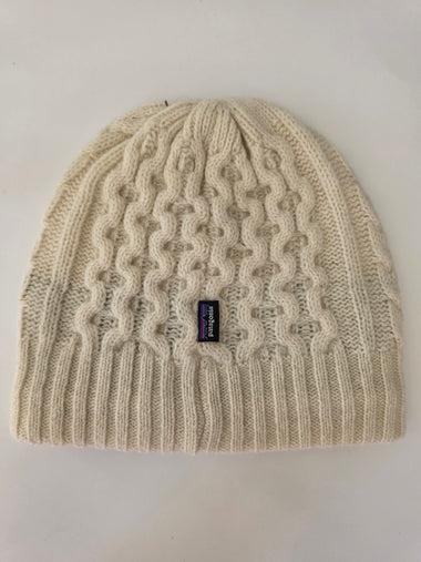 Women's Patagonia | Coastal Cable Beanie | Birch White