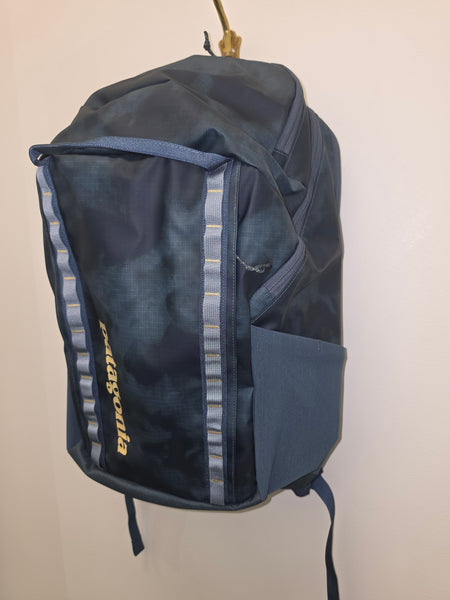 Patagonia | Black Hole Pack 32L | Sastrugi: Summit Blue