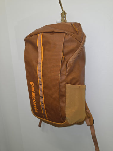 Patagonia | Black Hole Pack 25L | Cinnamon Brown