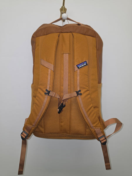 Patagonia | Black Hole Pack 25L | Cinnamon Brown