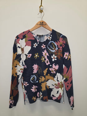 Women's Charlie B | Drop Shoulder Printed V-Neck Sweater | Bloom