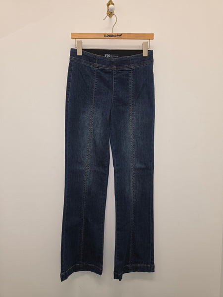 Women's French Dressing | Pull-On Boot Leg Denim | Dark Wash