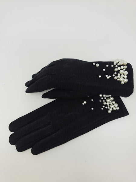 fauz suede gloves in black with pearls