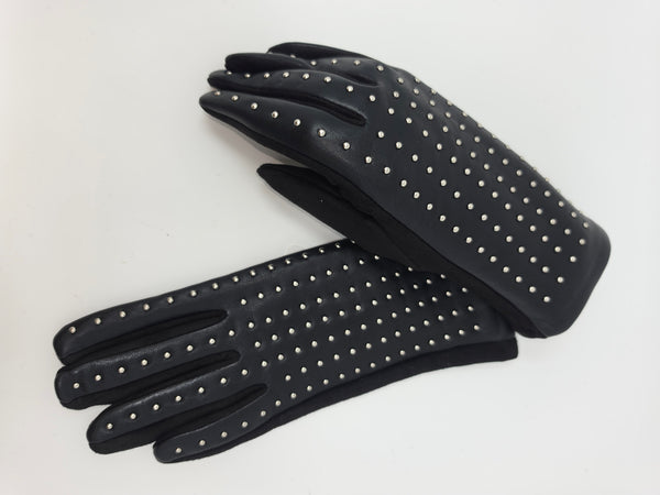 Women's iScarf | Driving Glove | Rivetting