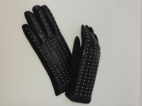 Women's iScarf | Driving Glove | Rivetting