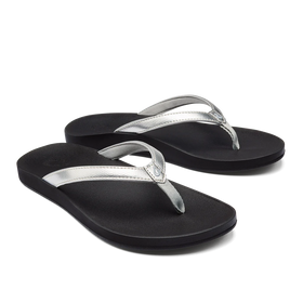 Women's OluKai | Puawe Comfort Sandal | Silver and Black