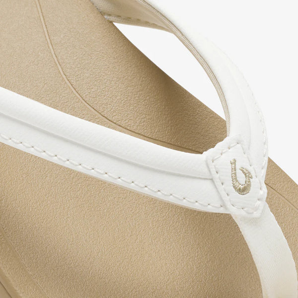 Women's OluKai | Ho‘ōpio Maluā Sandal | Bright White/Warm Sand