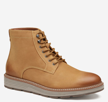 Men's Johnston & Murphy | Upton Lug Plain Toe Boot | Light Tan