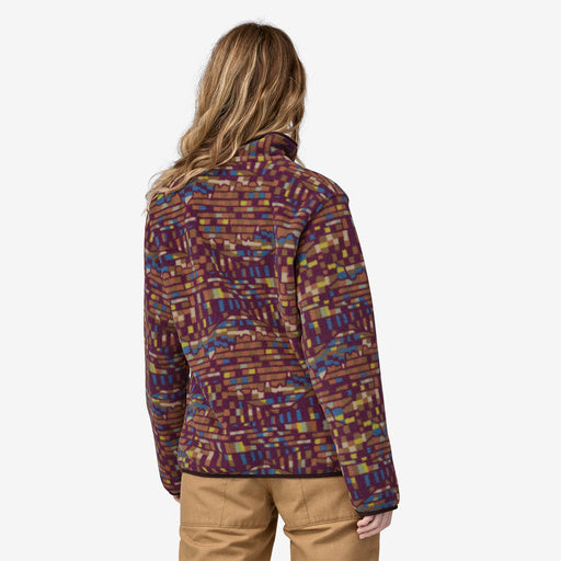 Women's Patagonia | Lightweight Synchilla Snap-T Pullover | Night Plum