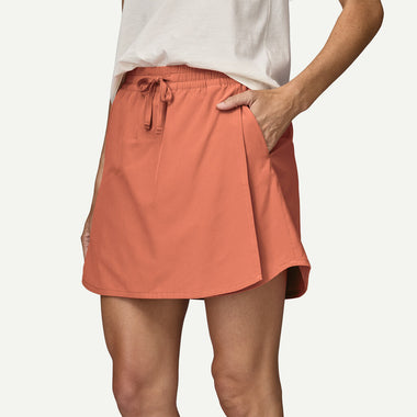 Women's Patagonia | Fleetwith Skort | Mountain Breeze: Rock Melon