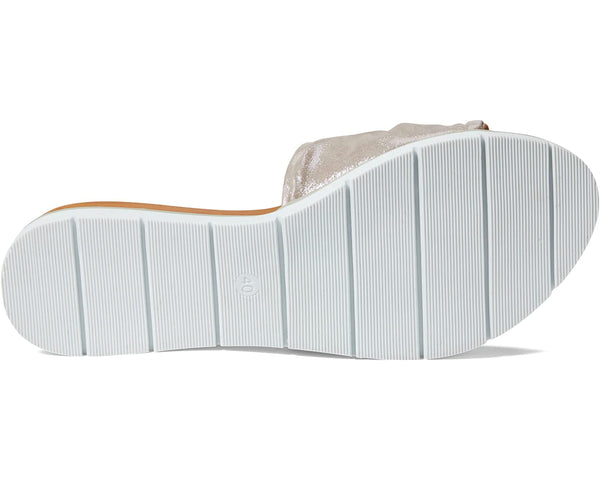 Women's Spring Step | Lavona Slide Sandal | Silver