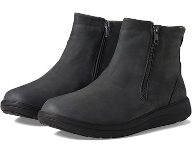 Women's Strive Footwear | Bamford II Water Resistant Boot | Dark Grey