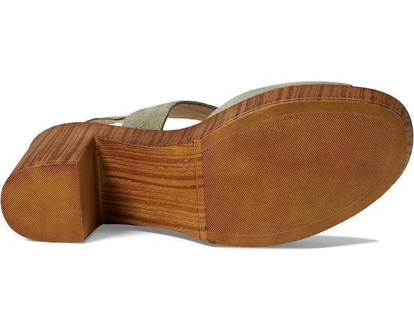 Women's Spring Step | Gamona Buckle Shoe | Olive Suede