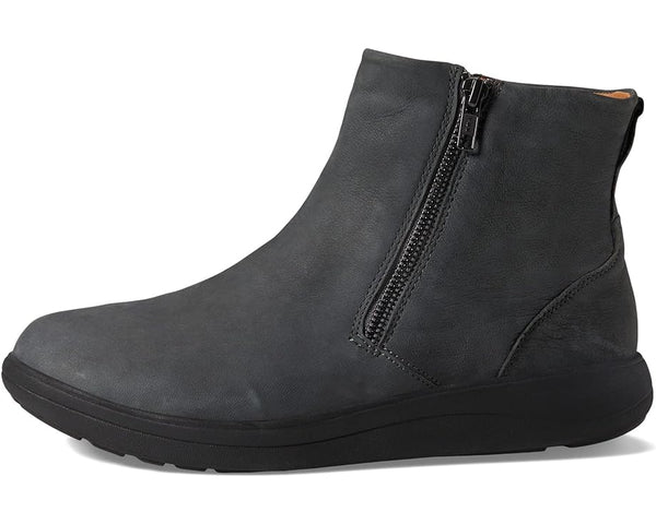 Women's Strive Footwear | Bamford II Water Resistant Boot | Dark Grey