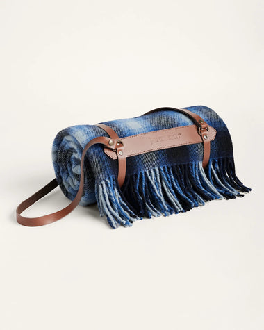 Men's Pendleton | Fringed Motor Robe with Leather Carrier | Midnight Ombre