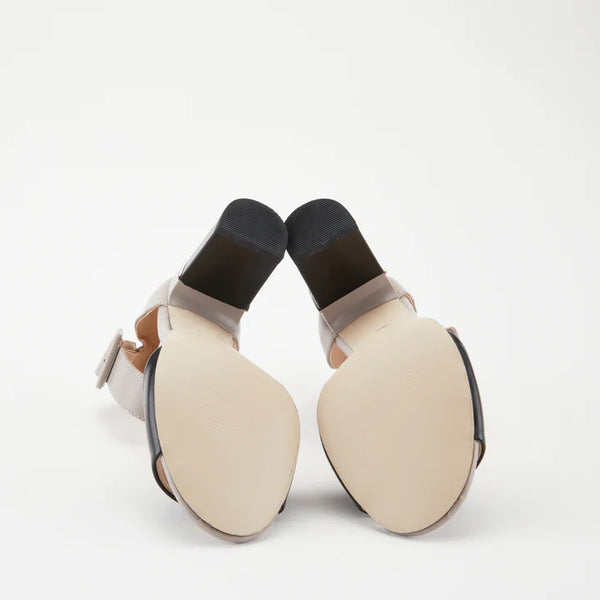 Women's Spring Step | Barbra Color Block Design Shoe by Azura | White