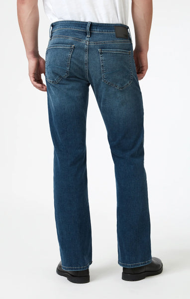 Men's Mavi | Josh Bootcut Jeans | Mid Brushed Organic Move