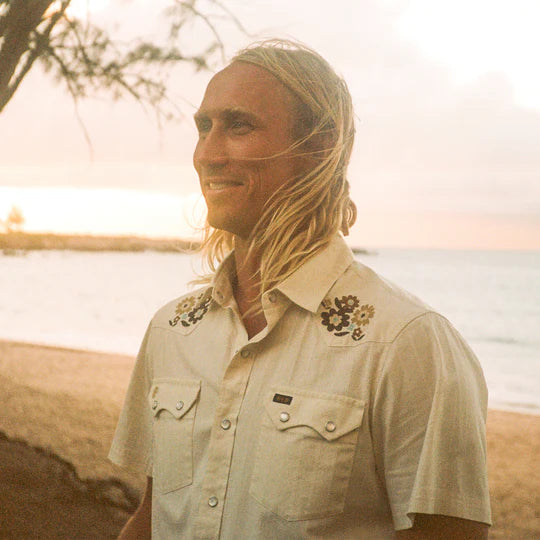 Men's Howler Bros | Crosscut Deluxe Shortsleeve Shirt | Off White