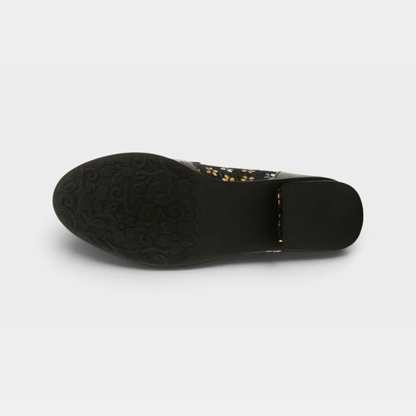 Black shoe sole on a white background