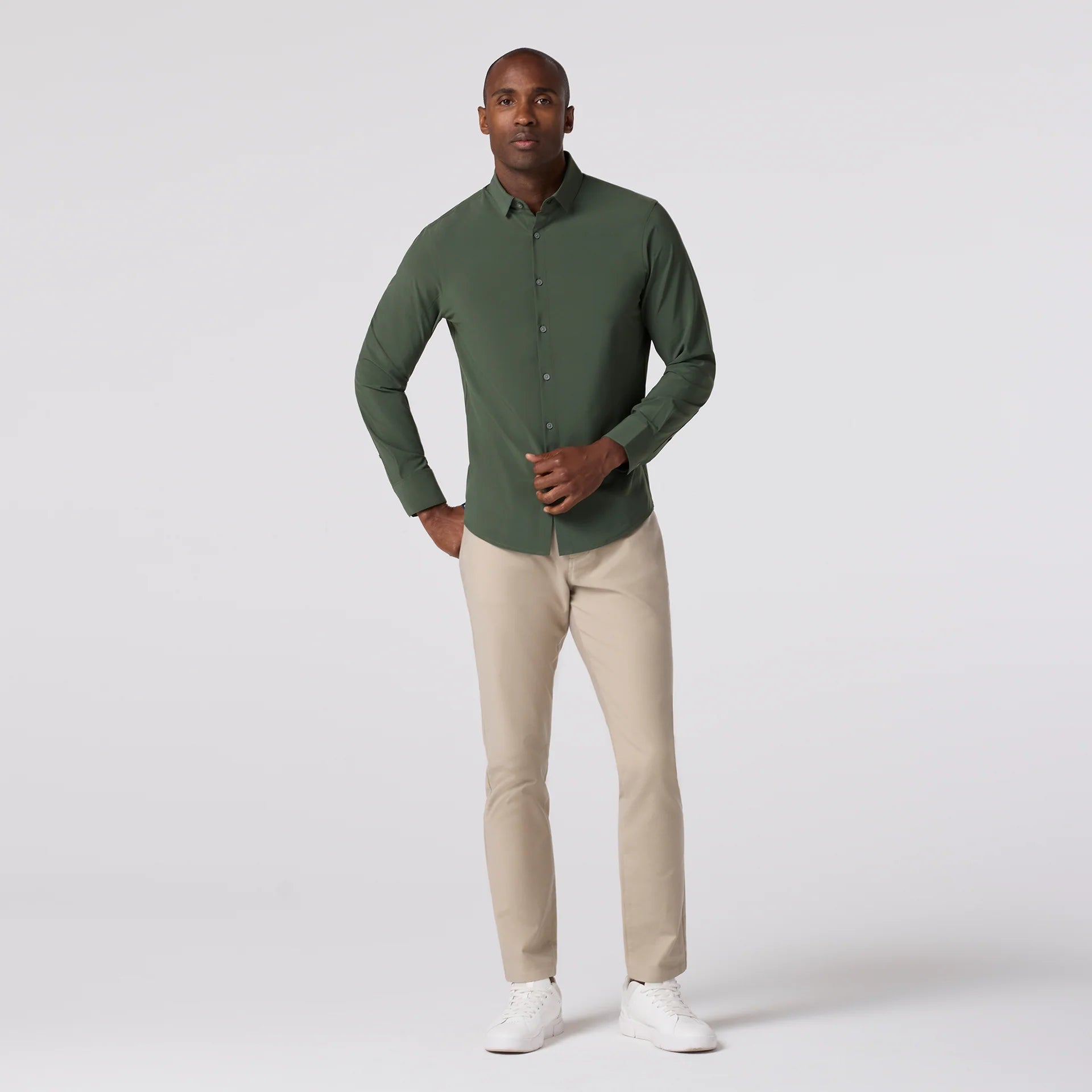 no tuck in dress shirts Mizzen+Main Men's Trim Leeward No Tuck Dress Shirt Saint Bernard