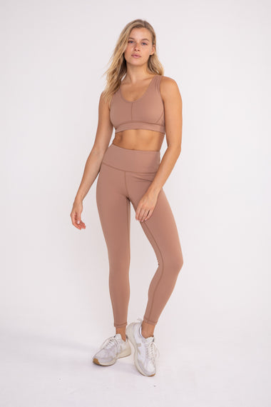 Women's Mono B | Newport Performance Essential Leggings | Caramel