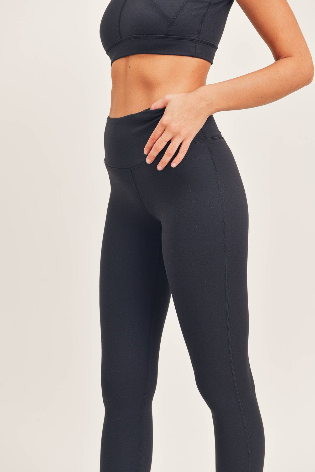 Women's Mono B | Performance Comfort Leggings | Black