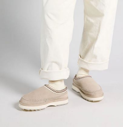 Women's Emu | Sharky Adventure Scuff | Sand