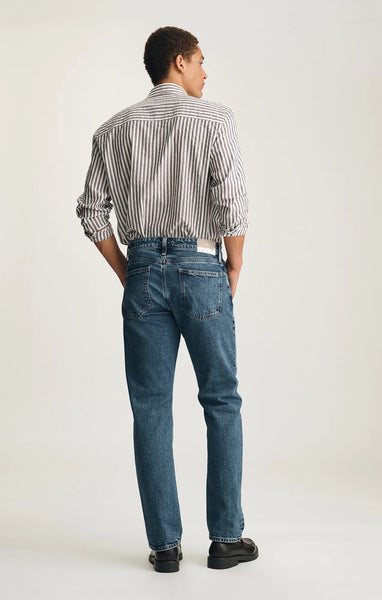 Men's Mavi | Zach Straight Leg Jeans | Mid Blue