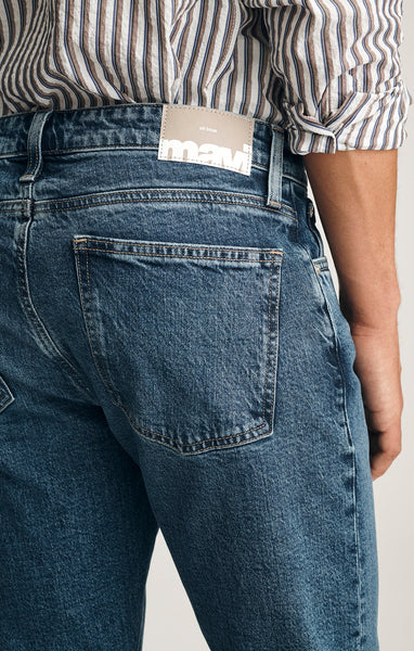 Men's Mavi | Zach Straight Leg Jeans | Mid Blue