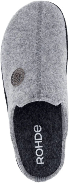 A single gray felt slipper shown from the top, with a dark gray footbed and the brand name 'ROHDE' printed in white. A small round metal brand badge is visible on the side.