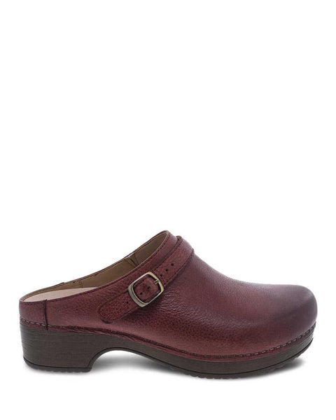 Women's DANSKO | Berry Milled Burnished Shoe | Ruby