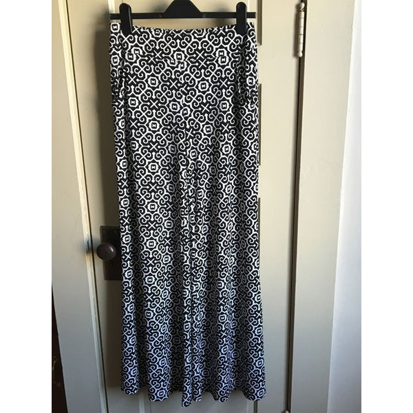 Women's Joseph Ribkoff | Style# 162868 | Black/White - FL Crooks