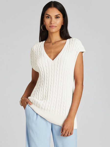 Women's 525 America | V-Neck Cable Sweater Vest | Chalk
